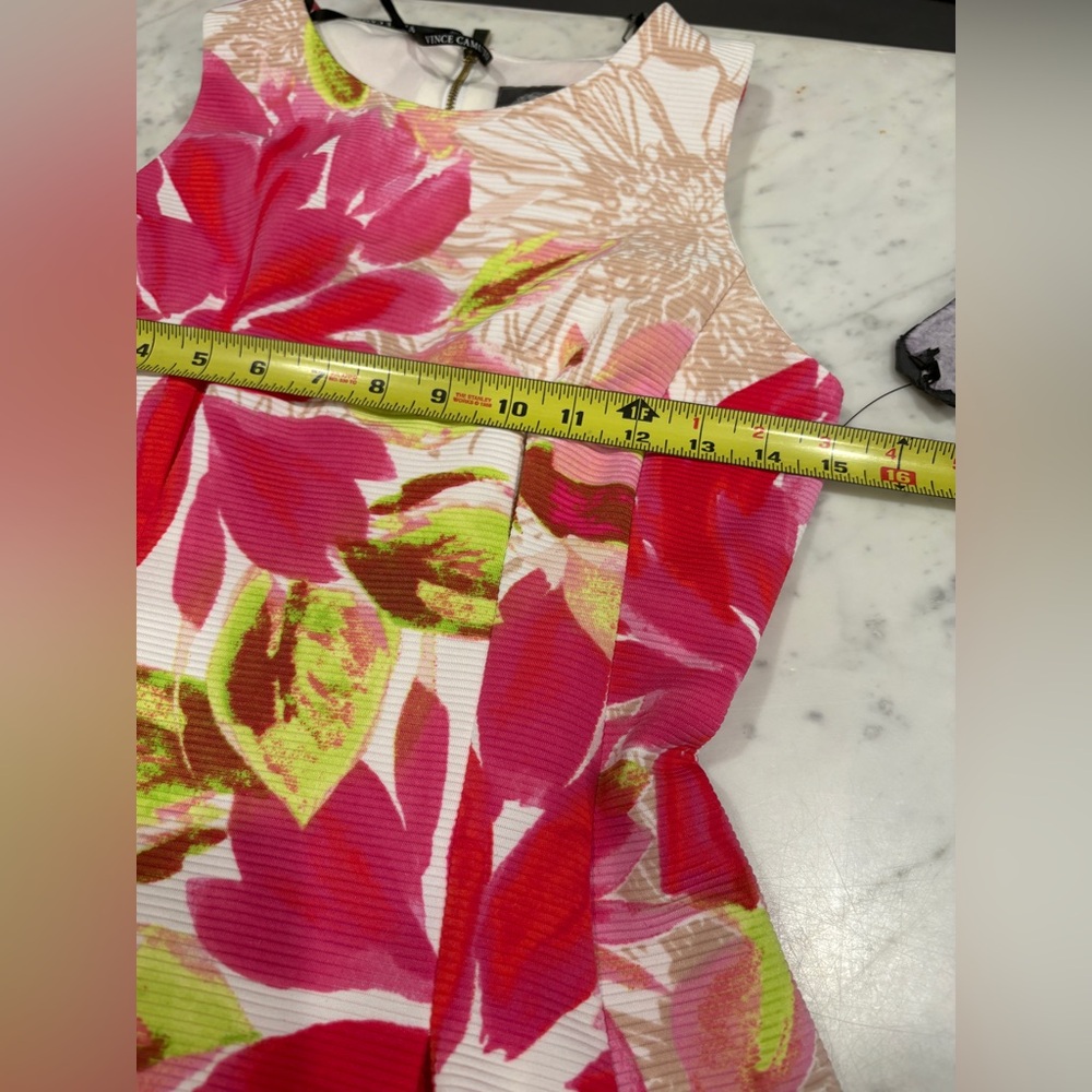 NWT, Women’s Vince Camuto, Floral Dress, Size 2 - Picture 11 of 13